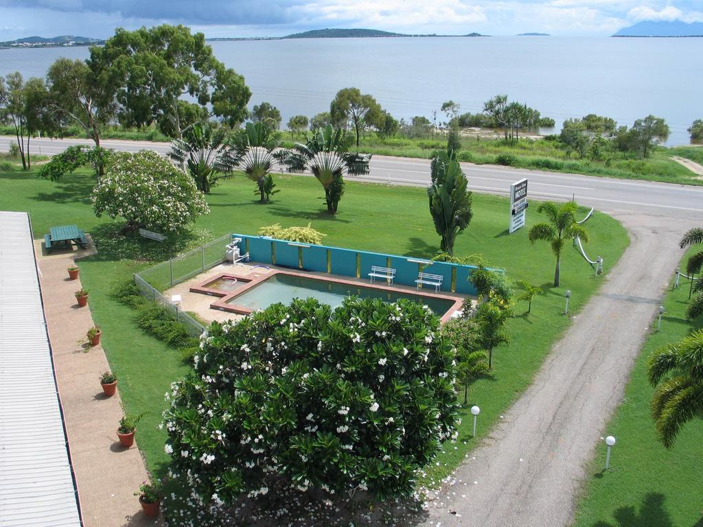 Ocean View Motel Bowen Eksteriør billede